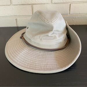 Jhats Horseshoe Canvas Embroidery Beige Safari Bush Fisher Hat with Strap Small